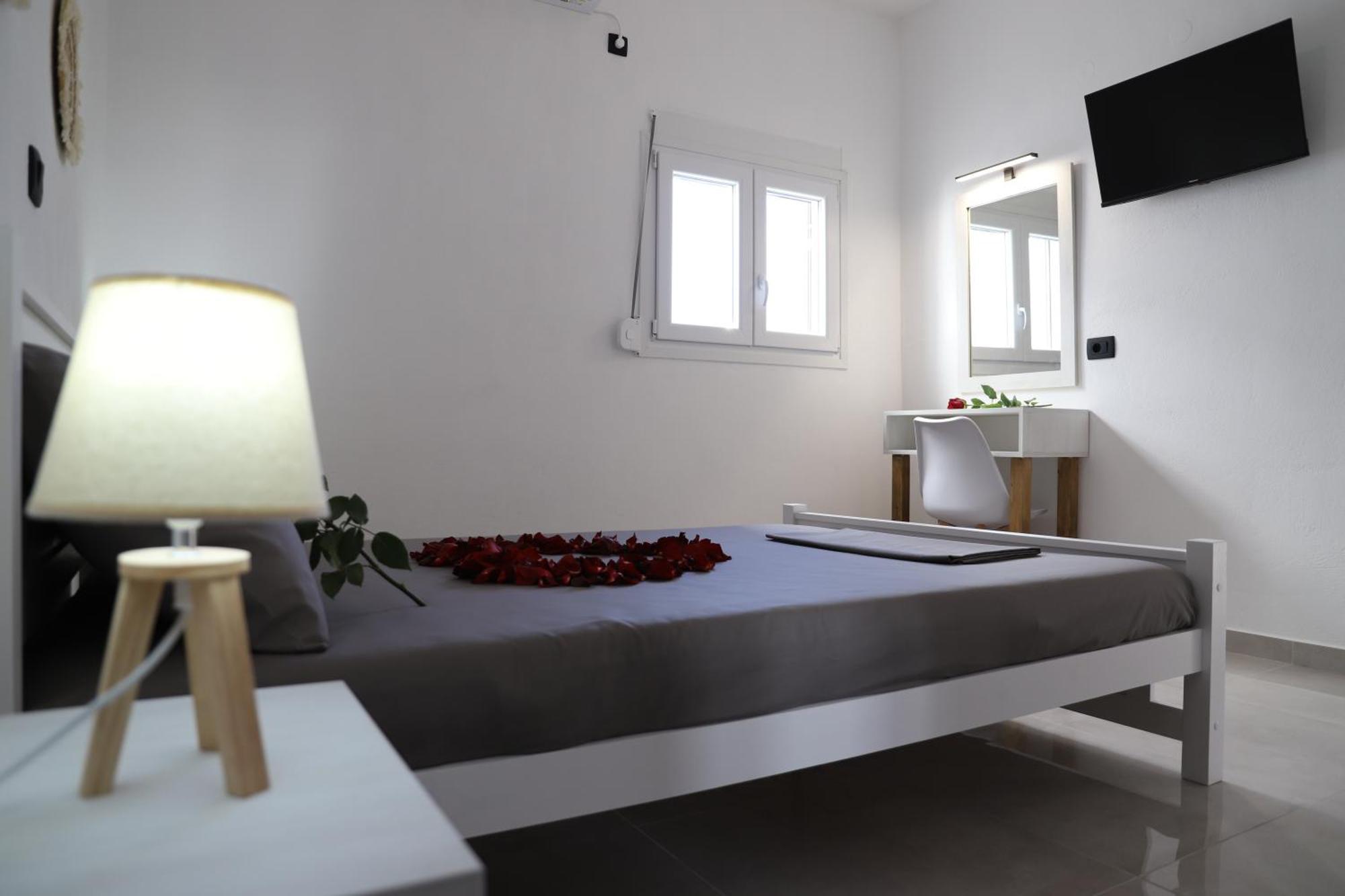 Calma Eco Houses Sunset View Emporio  Экстерьер фото